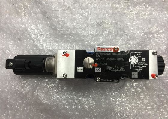 렉스로스 R900925733 4WREE6E32-2X/G24K31/F1V 4WREE6E32-24/G24K31/F1V 비례하는 방향성 밸브