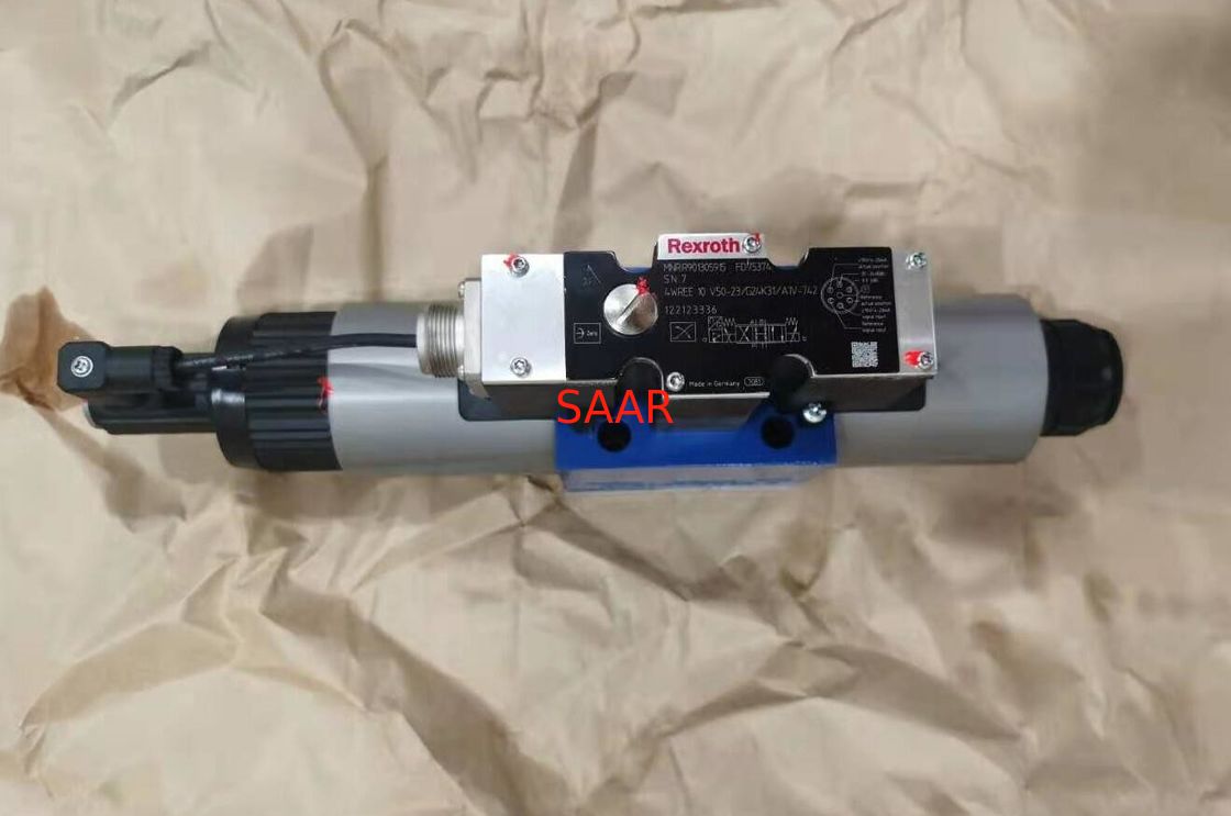 R901305915 4WREE10V50-23/G24K31/A1V-742 4WREE10V50-2X/G24K31/A1V-742 렉스로스 4WREE 비례하는 방향성 밸브